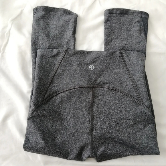 Lululemon Train Times 17" Crop High Rise Leggings Heathered Gray with Mesh 4 - Picture 12 of 16
